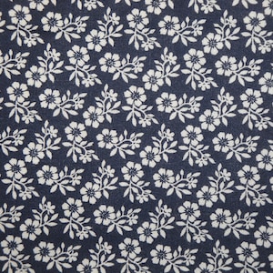 Florals Swirls Blue White Flower Reproduction Calico Quilt Apparel Doll Making Home Decor Fabric | Primitive Old Antique Vintage Look Fabric