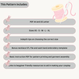 Puede incluir: Ilustraci&oacute;n de una bobina de hilo con aguja e hilo, junto con texto que enumera las caracter&iacute;sticas del patr&oacute;n. El texto incluye PDF A4 y US Letter, tallas XS-XL, consejos para elegir la talla correcta, un archivo STL de collar e instrucciones de montaje.