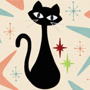 Peut inclure: Une illustration de chat noir centrée sur un fond crème présentant un motif répétitif de formes boomerang bleu sarcelle et corail, entrecoupées de petites icônes en forme d'étoile rouge, bleu sarcelle et vert lime.