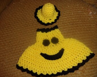 Smiley Face 9" Goose Geese Outfit Crochet Lawn Geese Clothes, Lawn Crochet Outfit