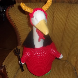 Devil Goose Geese Outfit Crochet Goose Clothes Outdoor Garden Statue Dress Patio Decor