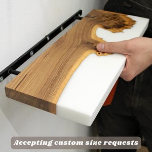 Small Floating Shelf In Wood & Epoxy – wall mounted shelves with hidden bracket for modern apartment decor. Book lover gift, librarian gifts