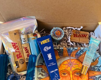 Blue Gift Box | Blue Birthday Gift Box | Perfect for Christmas | Gift Box for Birthdays or Parties