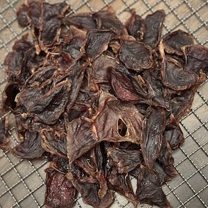 Dehydrated Chicken Gizzard Dog/Cat Treats - Single Ingredient, All-Natural, High Protein, Nutrient-Rich, Made to Order, Organ Pet Treats