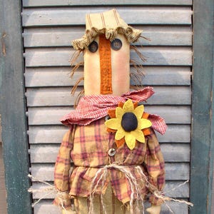 Scarecrow Moe EPATTERN - primitive halloween fall thanksgiving cloth doll craft digital download sewing pattern- PDF - 1.99