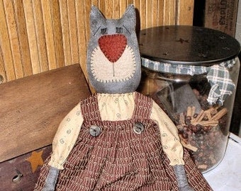 Lucille Cat EPATTERN...primitive country cloth doll craft digital download sewing pattern - PDF - 1.99