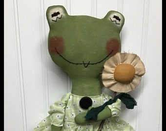 Flossie Frog EPATTERN...primitive country spring summer cloth doll craft digital download animal daisy flower sewing pattern...PDF...1.99