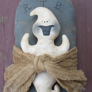 Happy Haunting EPATTERN -primitive country halloween ghost cloth doll craft tombstone digital download sewing pattern- PDF-1.99