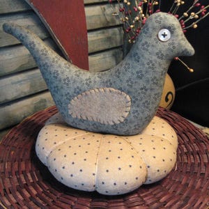 Bird Pinkeep EPATTERN...primitive country cloth doll ornie craft digital download sewing pattern...PDF...1.99
