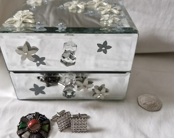 Beautifully decorated Mirrored Glass 2 drawer Jewellery Box