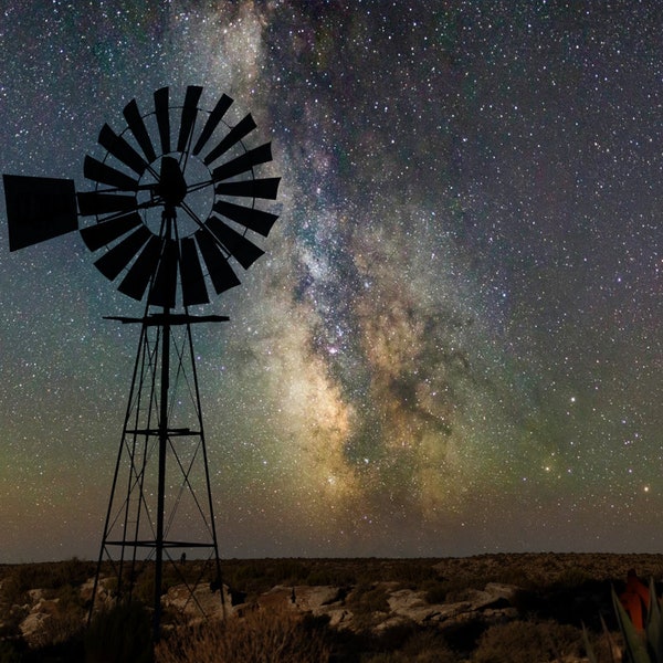 Windmill, South Africa, milky way, zodiac, karoo, night sky, stargazing, southern sky, stars, constellation, scorpio, sagittarius, horoscope