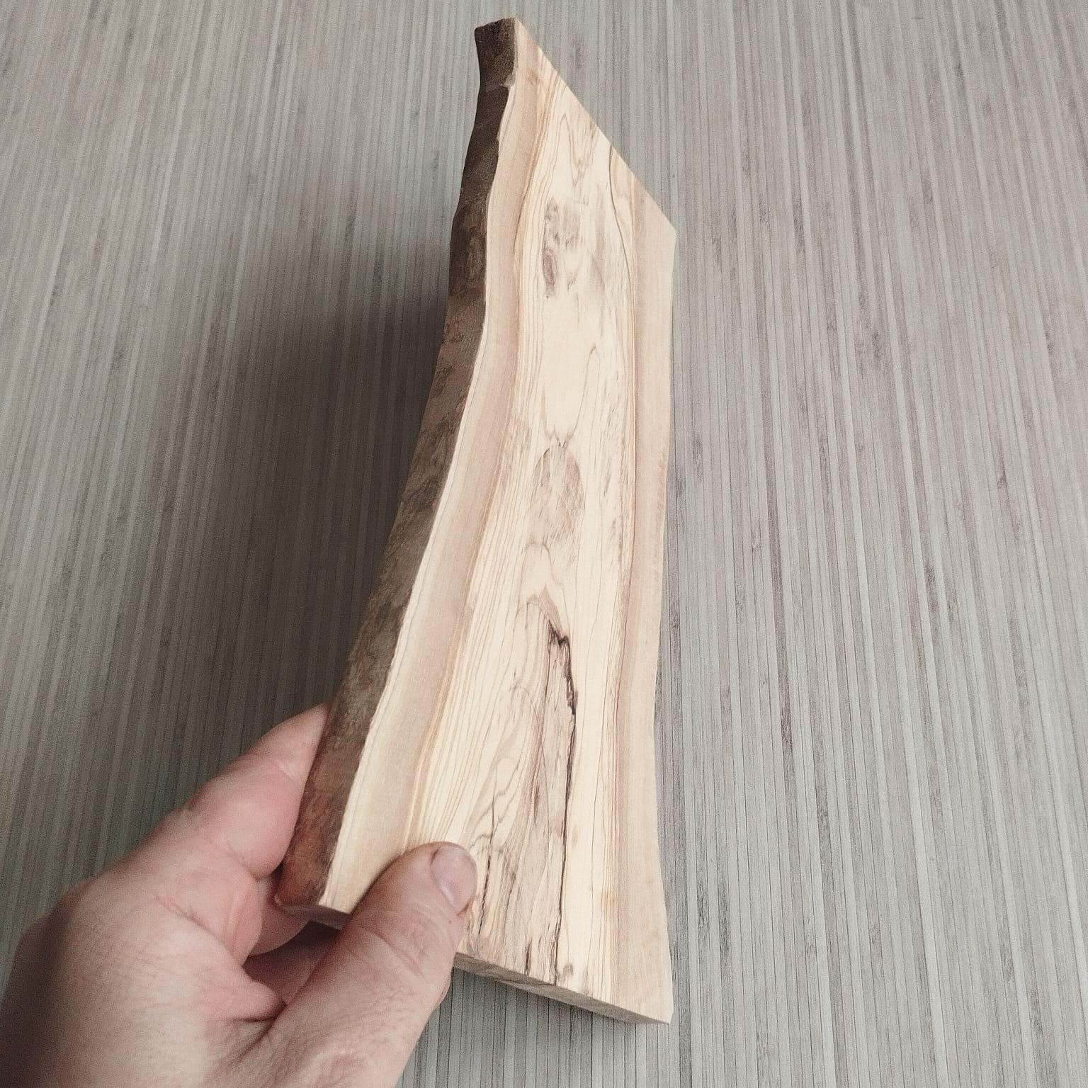 Planche En Bois D'olivier Séchée Au Four – Mktimber, Résine époxy, Aspect Naturel