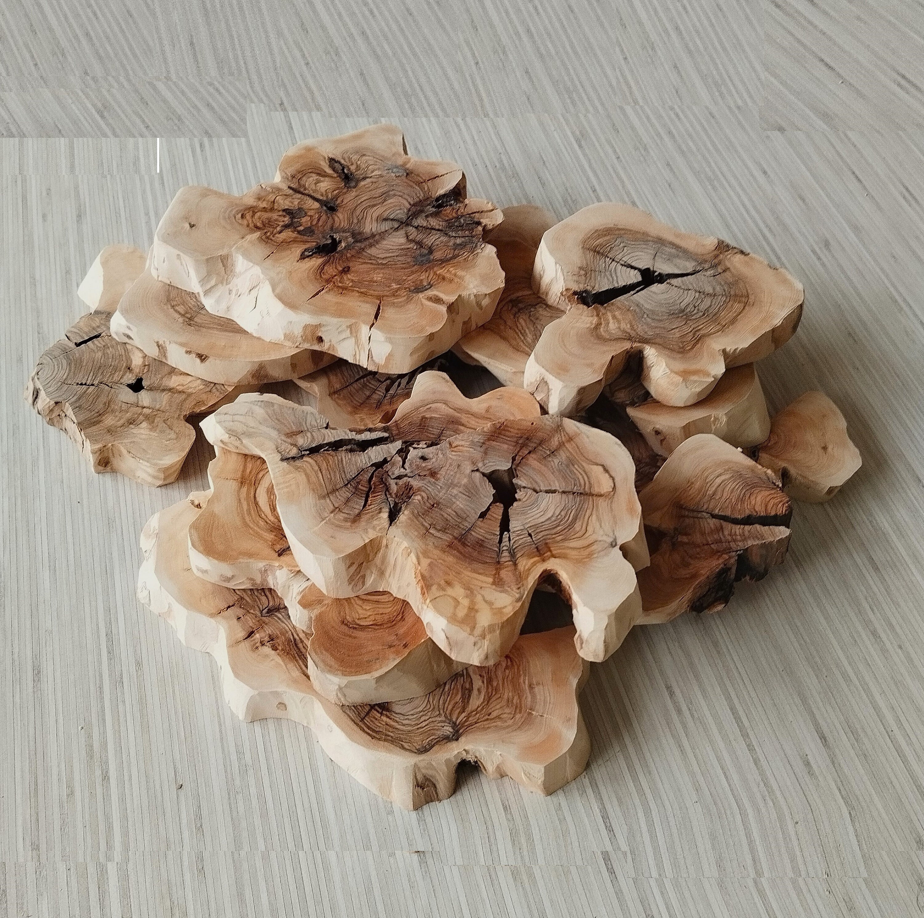Olijfhouten platen, natuurlijk olijfhout, stukken olijfhout, olijfhout voor doe-het-zelvers, olijfhout voor epoxy, olijfhout voor hars, plakjes boom voor kunst