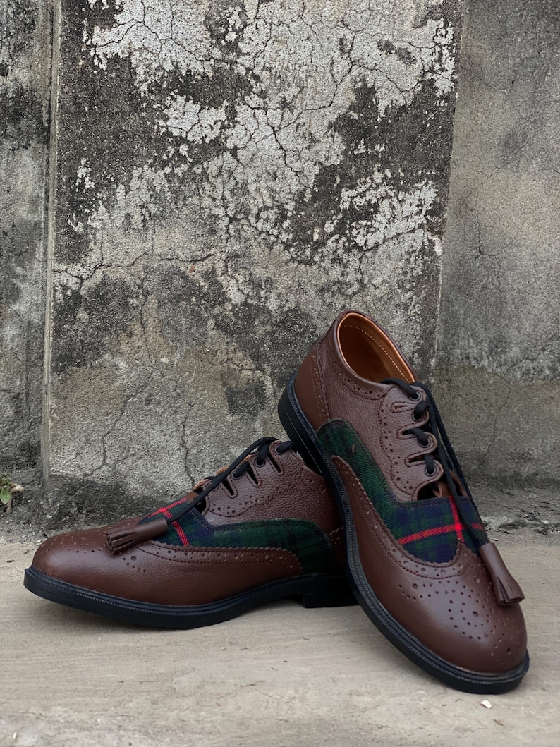 mens kilt shoes