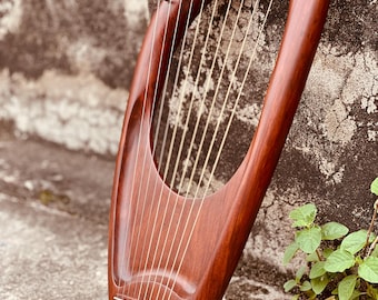 オーリス「マイ・リトル・ライアー」 - Etsy 日本