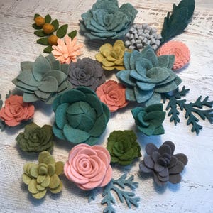 Felt Succulents / Felt Flowers / Loose Succulents / blush pink felt flowers / Boho Decor / Felt Garden / Succulent Garland / 18 Succulents image 3