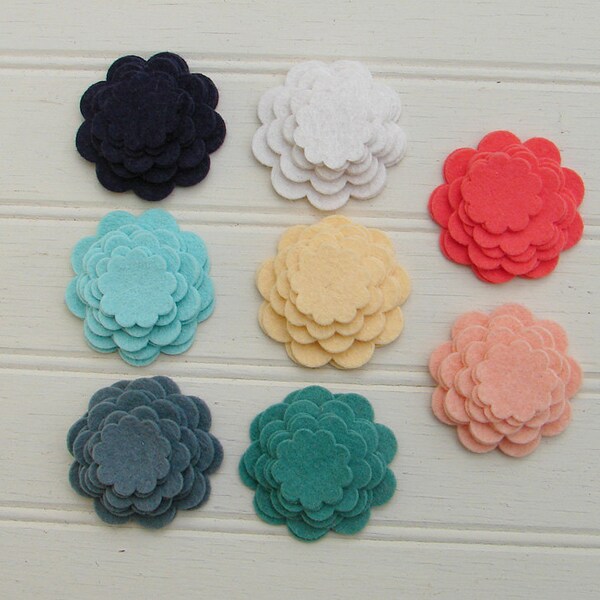 Korallen und Minze Wolle Filz Blumen - sterben - Scallop Circle Blumen - Mod Squad Collection Schnittblumen - Satz von 16 Blumen