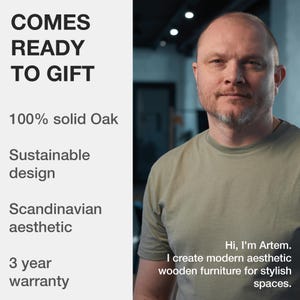Skandinavisk sängram i ek: Handgjord sängram i Ulmträ och minimalistisk loftsovrumsinredning bild 5