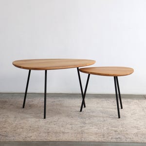 Ręcznie robiony dębowy stolik kawowy: skandynawski design z połowy XX wieku zdjęcie 14