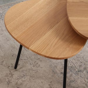 Ręcznie robiony dębowy stolik kawowy: skandynawski design z połowy XX wieku zdjęcie 4