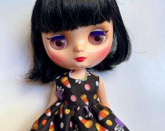 Halloween dress for Middie Blythe Doll