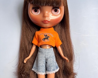 Camp Halfblood orange crop top t shirt & cut off shorts for Blythe Dolls