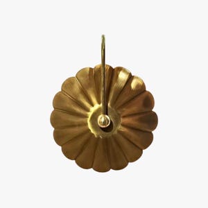 Elegant Floral Design with Warm Glow- Brass Wall Lamp
