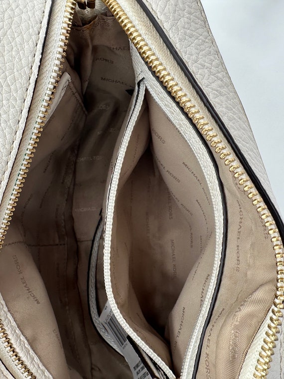 Michael kors bag lining hotsell
