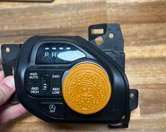 5th Gen Ram 1500 GOLDEN Chocolate Cookie Schaltknauf