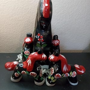 EXQUISITE Folk Art 10&quot; Dalla Horse Sweden with 4 Matching Little Ponies
