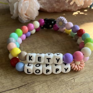 Personalized Beaded Dog Collar,Custom Dog&#39;s Name Collar with Daisy,Colored Beaded Dog Collar,Custom Dog ID Collar, Custom Pet Necklace