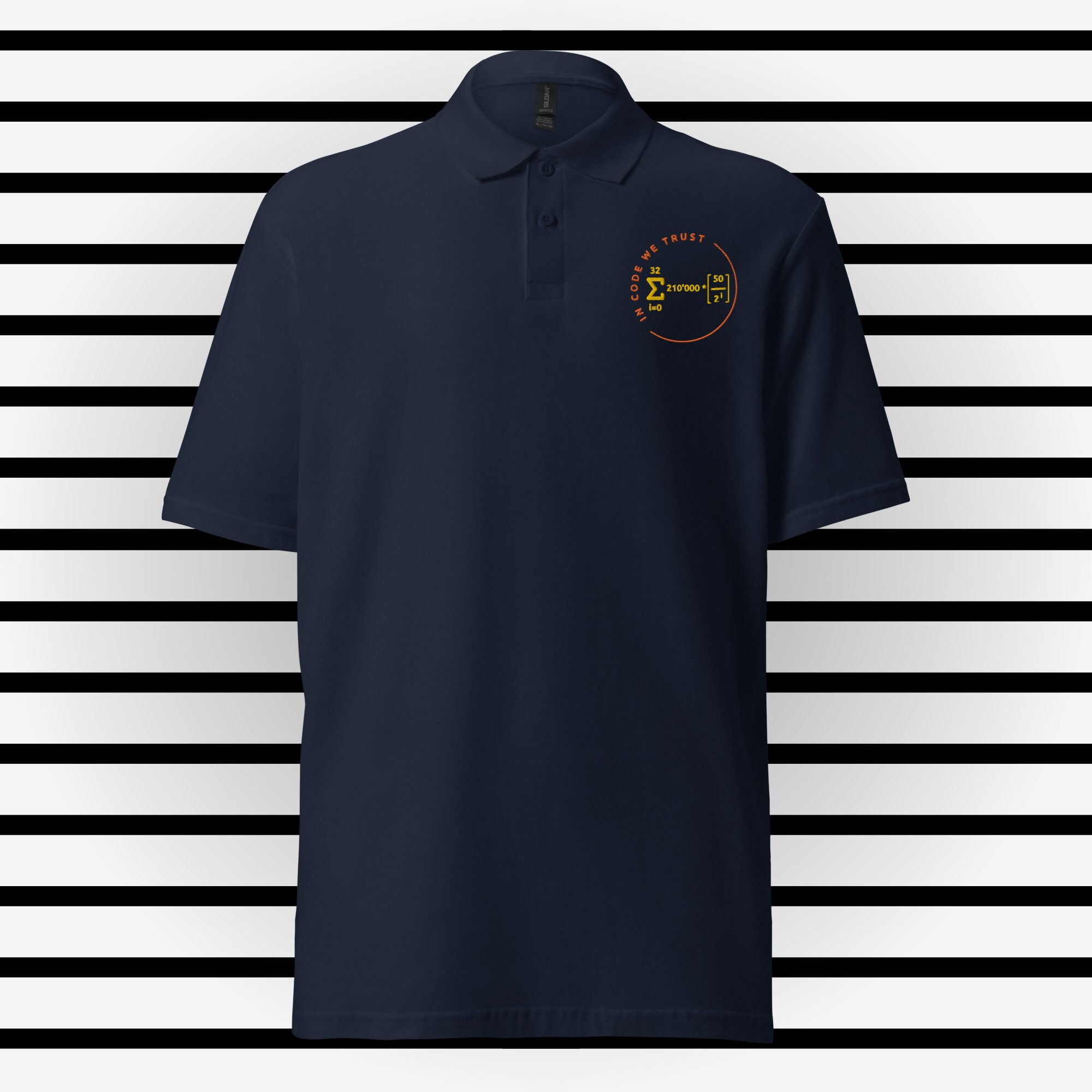 控えめなビットコインポロシャツ – In Code We Trust | 刺繍入りユニセックスピケ - Etsy 日本
