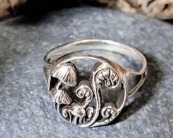 Mushrooms Garden Sterling Silver Ring  New Vintage Wholesale