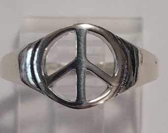 Sterling Silver Peace Sign Ring New Vintage Wholesale