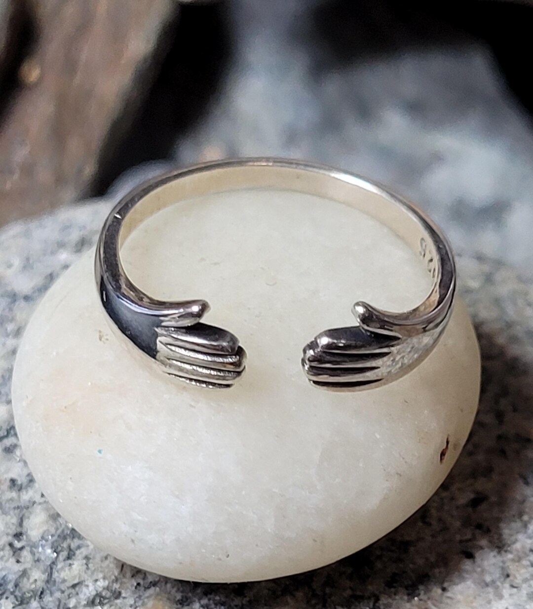Hug The Rung Hug Ring Hugging Hands Sterling Silver Ring New Vintage Wholesale Hugs ...