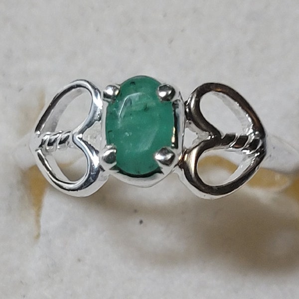 Genuine Emerald Sterling Silver Ring New Vintage Trefoil Celtic