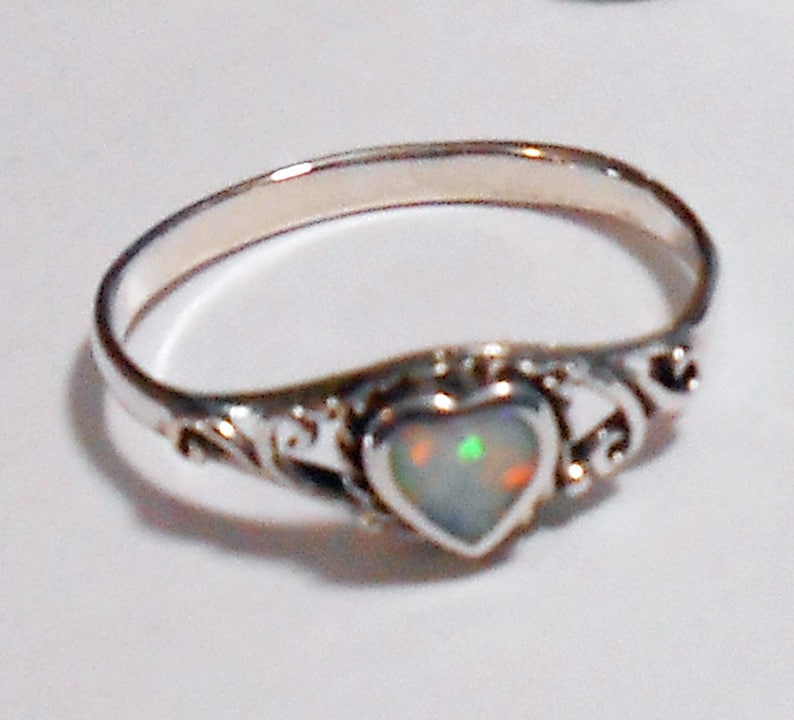 Size 8 White Opal Filigree Heart Sterling Silver Ring New Vintage Wholesale