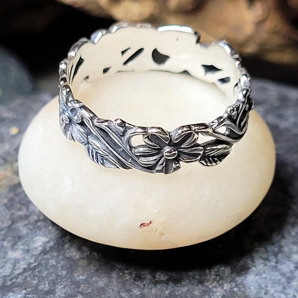 Sterling Silver Floral Band Stacking Ring New Vintage Wholesale Daisy Chain Vine