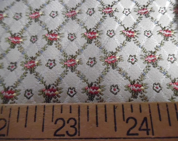 100% Silk Brocade~Miniature Scale~Micro Florals~Grid Pattern~19"x20"~Japan~KS185