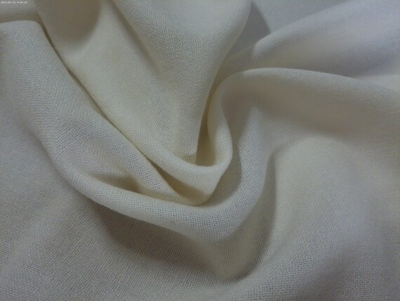 Imported From Great Britain~100% Wool Challis~Cream~Light Weight~9"x28"~Doll Fabric