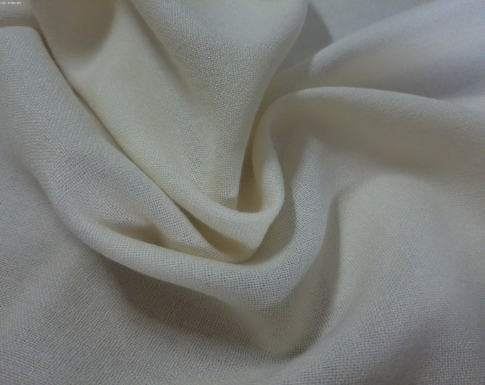 Imported From Great Britain~100% Wool Challis~Cream~Light Weight~9"x28"~Doll Fabric