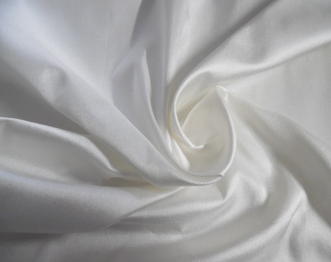 Silk Dupioni Taffeta~Candlelight White~9"x27"~Doll Fabric~Very Light Weight