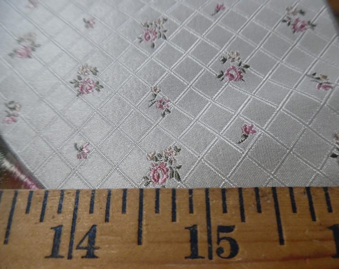 100% Silk Brocade~Miniature Scale~Roses on Quilt Look Back~Pink/Oyster~19"x20"~Japan