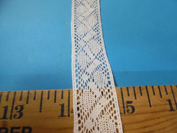 Antique Edwardian lace. 100% cotton~White~3/4" Wide~BTY