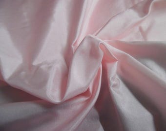 Baby Pink Tissue Taffeta~9"x22"~Great 4 Miniatures~Small dolls~All dolls!