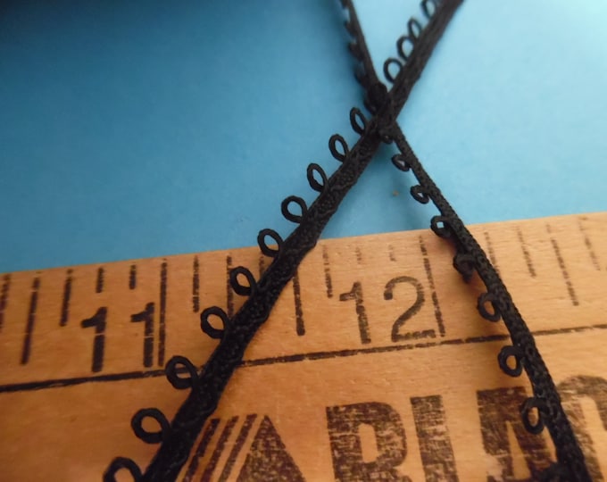 Picot Loop Edge Braid~100% Rayon~3/16" wide~Jet Black~4 Yards~Miniatures~Doll Dress and Hat Trim!