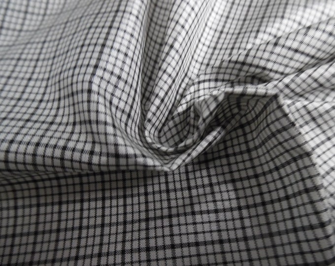 Black and White Micro Plaid Tissue Taffeta~9"x22"~Great 4 Miniatures~Small dolls~All dolls!