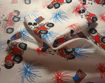 CLEARANCE~Disney~100% Cotton~Minnie/Mickey~4th Of July~18"x45"~Doll Fabric