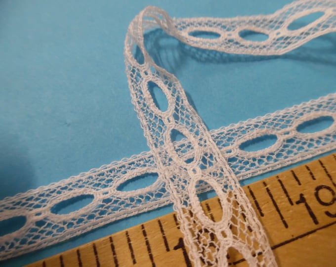 END PIECE! French Insertion/Beading Lace~7/16"x65"~Capital Imports~Doll lace~Heirloom Sewing