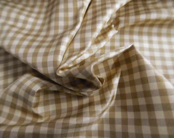 BASEMENT BARGAIN! Light Weight Silk Taffeta~Small Checks~Biscotti & Cream~16"x27"~Doll Fabric